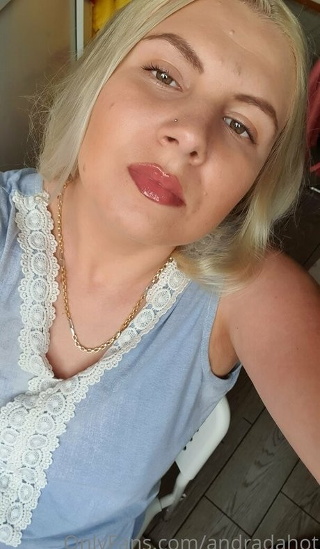 andradahot adult model archive