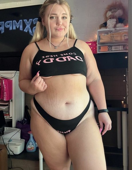 Lxves art pornstar picture