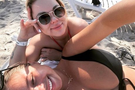 katyshka2208 sexy model pic