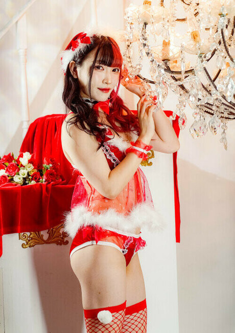 Maki Itoh xxx model gallery
