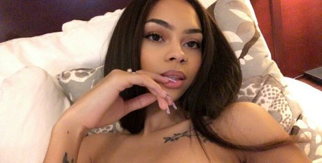 babyalinakay free model images