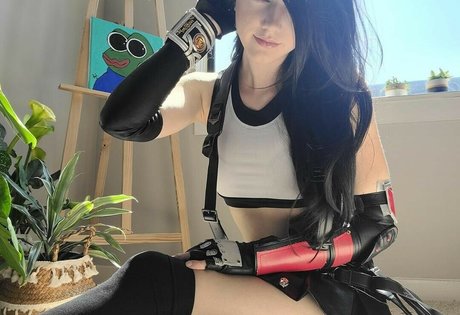 Kimmee high quality star photo