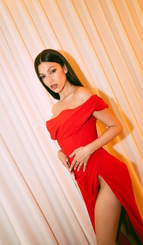 Ursula Corbero star nice image