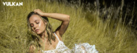 Madison Iseman star erotic gallery