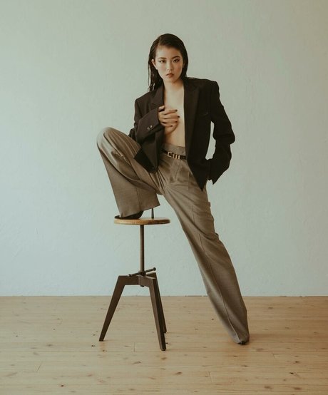 Hina Yoshihara pornographic star images