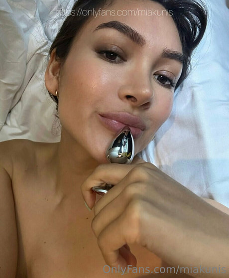 Dkarina high quality actress img