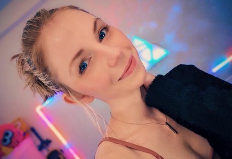 Missclick Gaming star porn archive