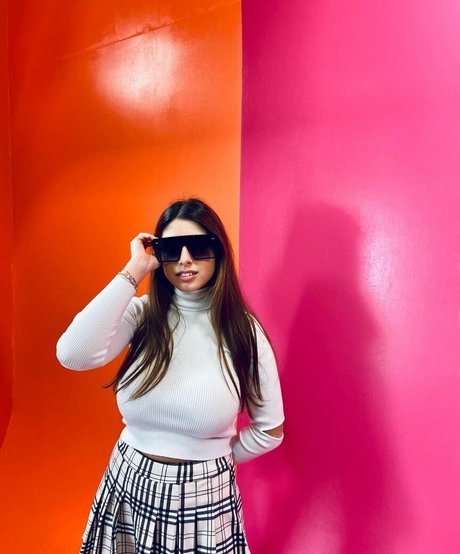 Giusy Piazza beautiful model pics