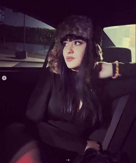 tewzday model exclusive galleries