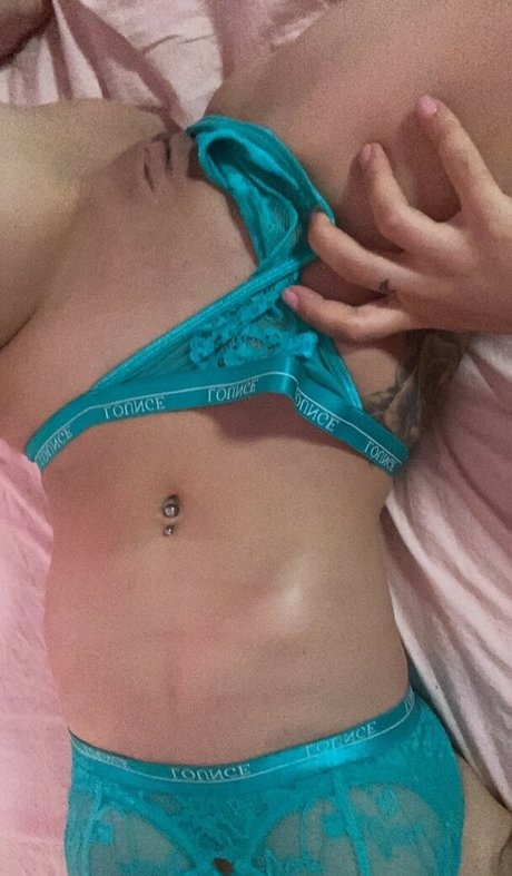 cutexezra model art photo