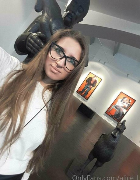 alice l exclusive model photos