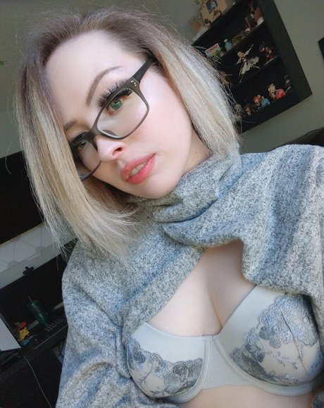 Reyvencos art star photo