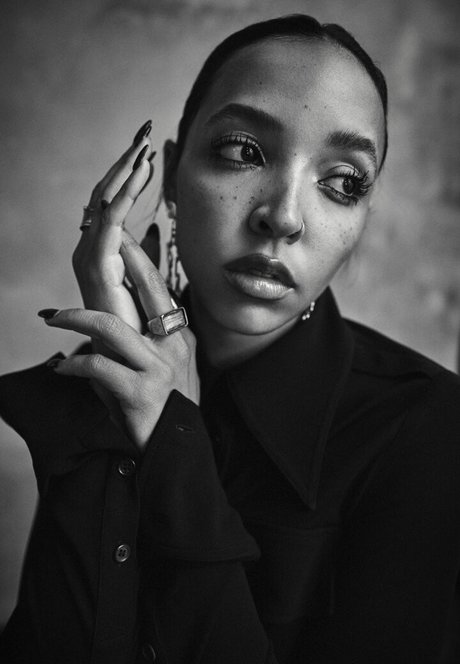 Tinashe nudes pornstar photos