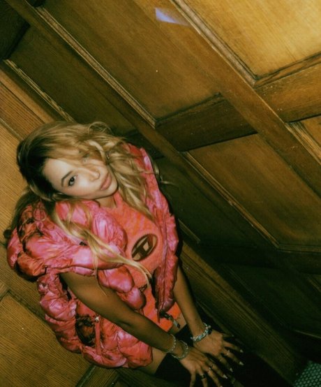 Tinashe model porn img