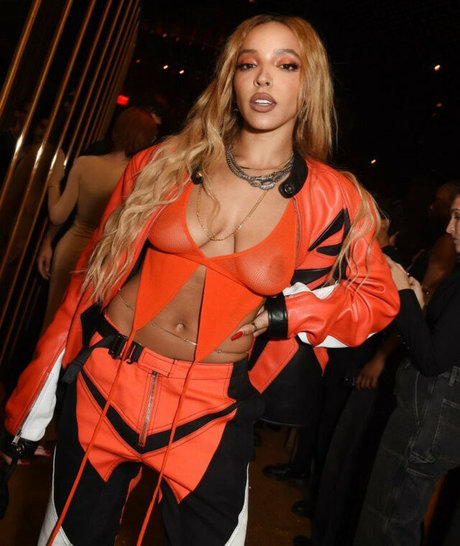 Tinashe sexy star pictures