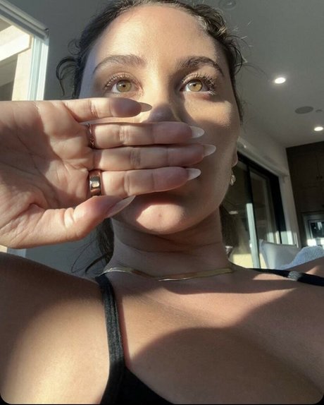 Catherine Mcbroom exclusive star pic