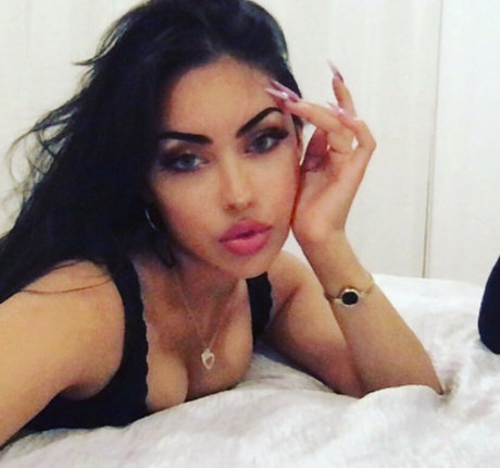 Bratty Luna free actress images