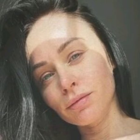 Clare Richards model erotic photo