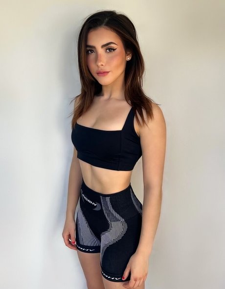 BotezLive naked pornstar images