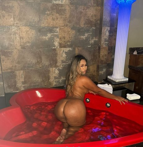 karmaexotica model erotic gallery