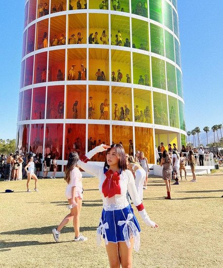 Neekolul naked pornstar image