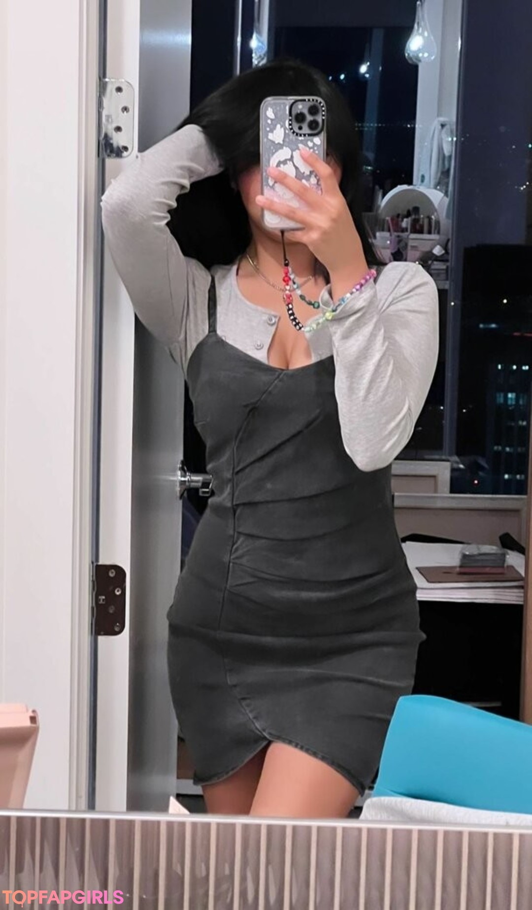 Neekolul sexy actress img