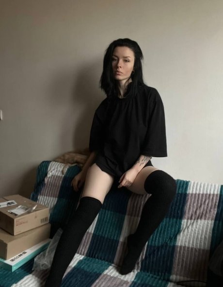 innervus model porn photo