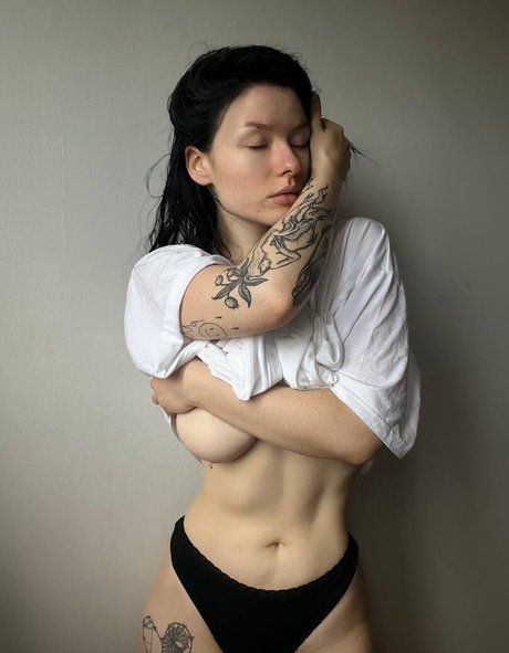 innervus hd pornstar pic