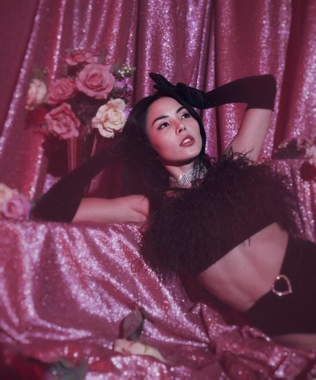 Anna Akana top model gallery