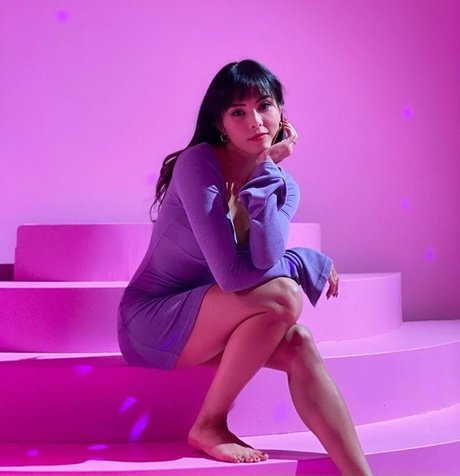 Anna Akana star perfect pic