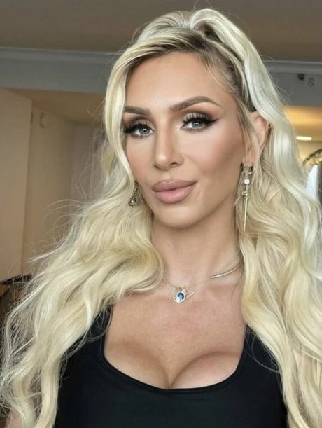 Charlotte Flair top model galleries