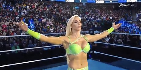 famous girls onlyfans perfect pics