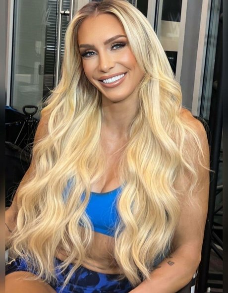 Charlotte Flair star free img