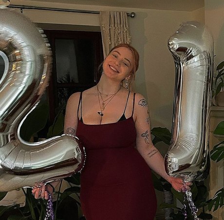 Isabella Dorta sex actress images