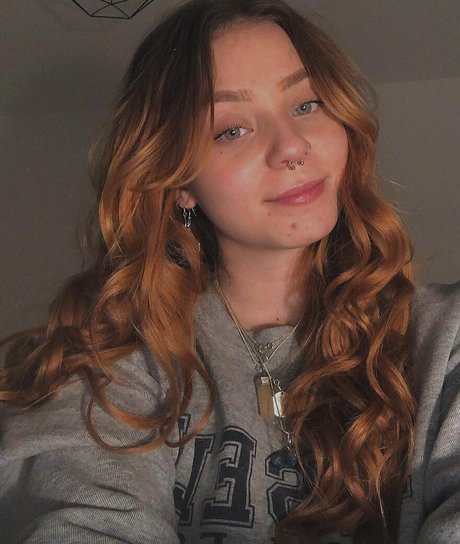 Isabella Dorta star porn image