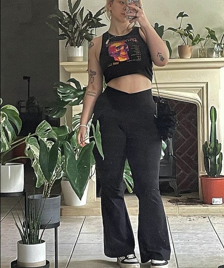 Isabella Dorta adult star archive