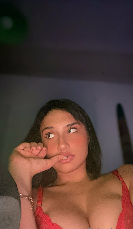 holly bratty high quality star gallery