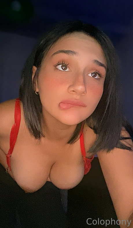 holly bratty pornstar nice pic