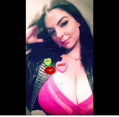 iloveteniah hd model pictures