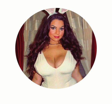 iloveteniah nudes actress picture