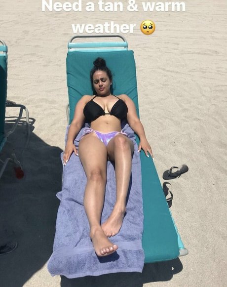 Alexa Attias exclusive star gallery