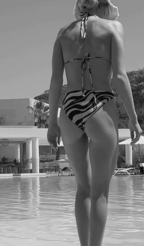 Katrin Palme model art photo