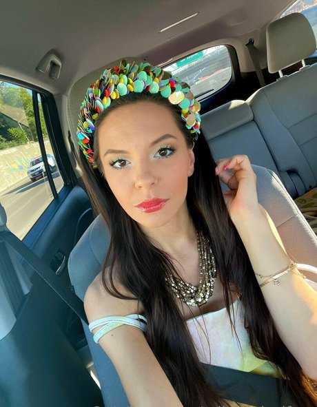 milanariccifree best model pic