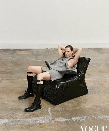 Rebecca Ferguson beautiful star img