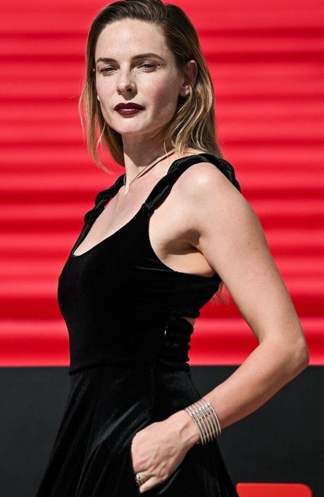 Rebecca Ferguson sex pornstar pic