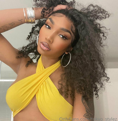 Tokyo Stylez hot actress pic