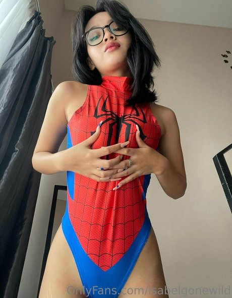 isabelgonewild model pornographic photo