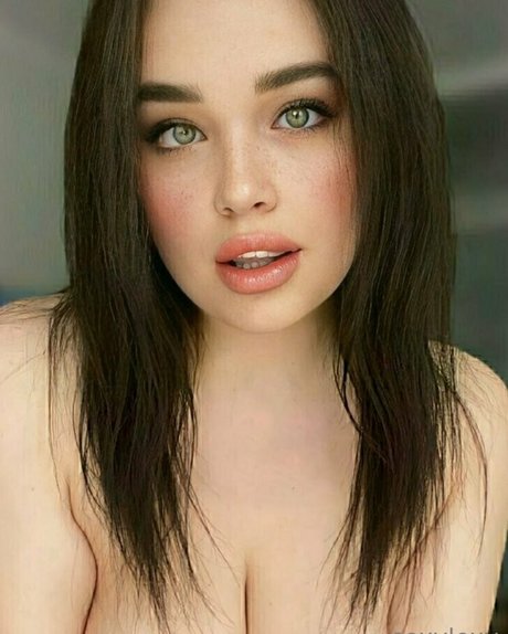 blondiesasha best actress pic