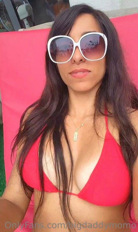 BigDaddyMoMo erotic model galleries