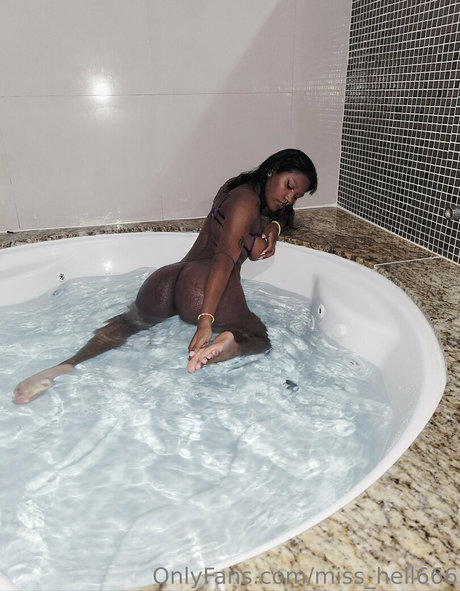 afrogaybe nudes model images